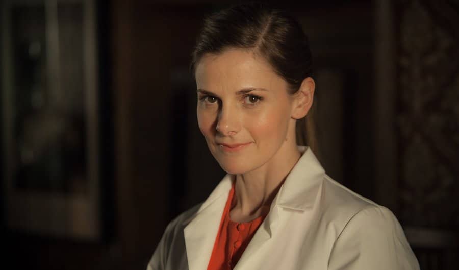 mpt_podcast_louise-brealey_16x9-2e16d0ba-fill-900x529